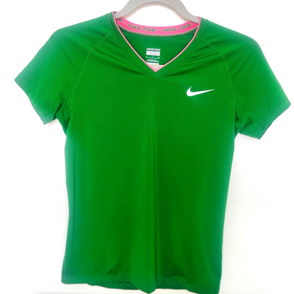 Nike Pro T-Shirt, Size S, Green